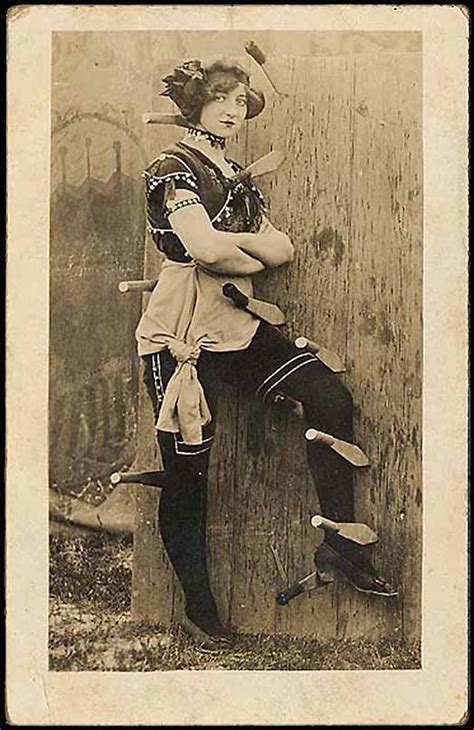 Knife Thrower